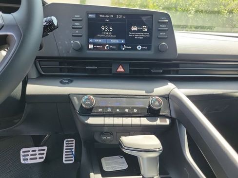 New 2026 Hyundai Elantra Sport FWD image 15