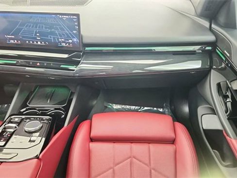 Used 2026 BMW 530i image 37