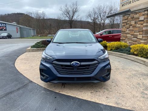 Used 2025 Subaru Legacy Premium image 2