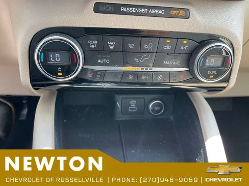 Used 2021 Ford Escape SEL AWD/4WD image 8