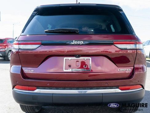 Used 2023 Jeep Grand Cherokee Limited AWD/4WD image 6