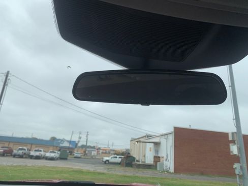 Used 2023 Ford Explorer XLT w/ Equipment Group 202A image 19