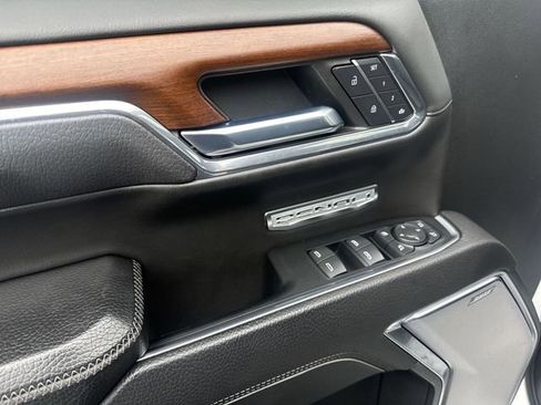 Used 2023 GMC Sierra 1500 Denali image 24