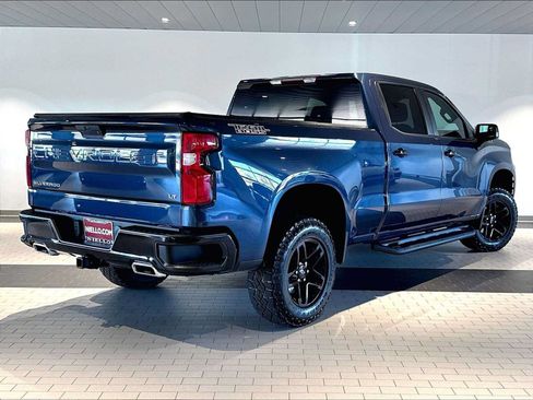 Used 2021 Chevrolet Silverado 1500 LT Trail Boss w/ Bed Protection Package AWD/4WD image 10