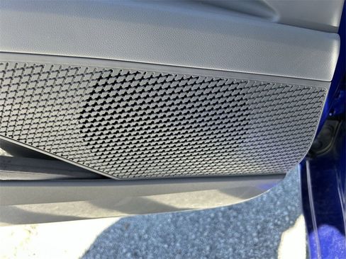 New 2025 Hyundai Elantra SE image 21