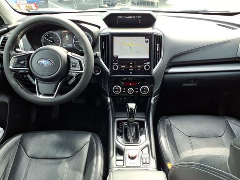 Used 2020 Subaru Forester Limited image 17