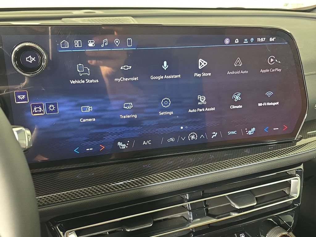 New 2027 Chevrolet Traverse Z71 w/ Enhanced Driving Package AWD/4WD image 17