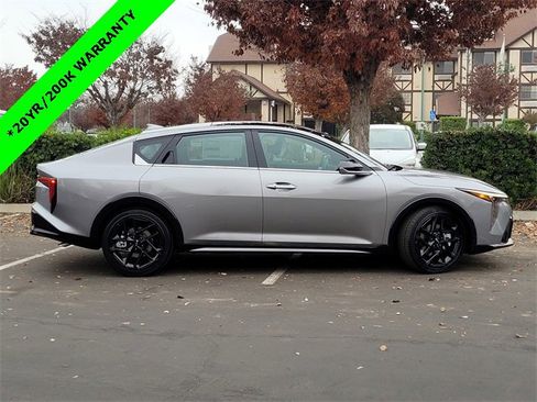 New 2025 Kia K4 GT-Line Turbo image 3
