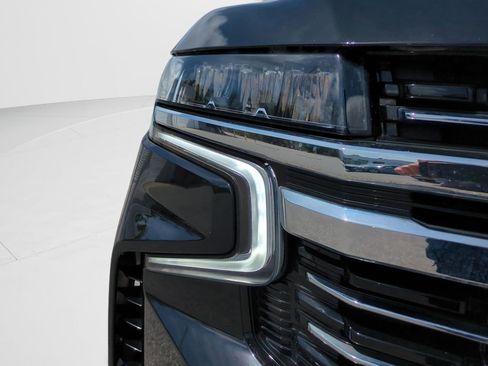 Used 2022 Chevrolet Tahoe LT w/ Luxury Package AWD/4WD image 33