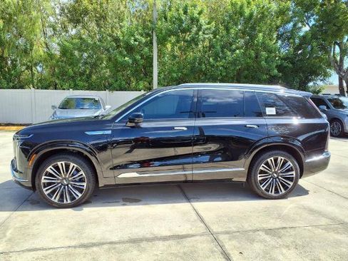 New 2026 Cadillac Vistiq Premium Luxury image 2