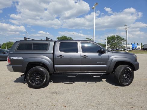 Used 2012 Toyota Tacoma 4x4 Double Cab w/ TRD Off-Road Pkg image 17