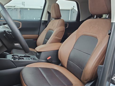 Used 2024 Ford Bronco Sport Badlands w/ Premium Package image 22