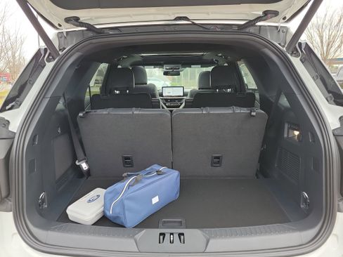 New 2026 Ford Explorer Tremor image 14
