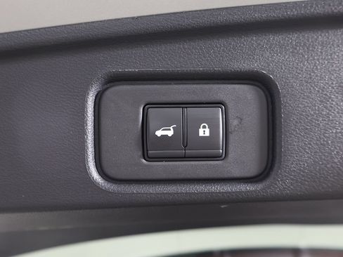 Used 2024 Nissan Pathfinder Platinum w/ Cargo Package AWD/4WD image 57