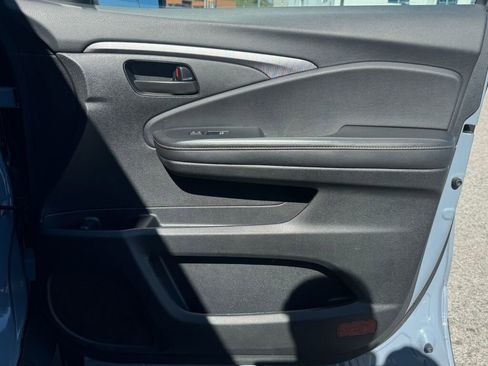 Used 2023 Honda Passport TrailSport image 21