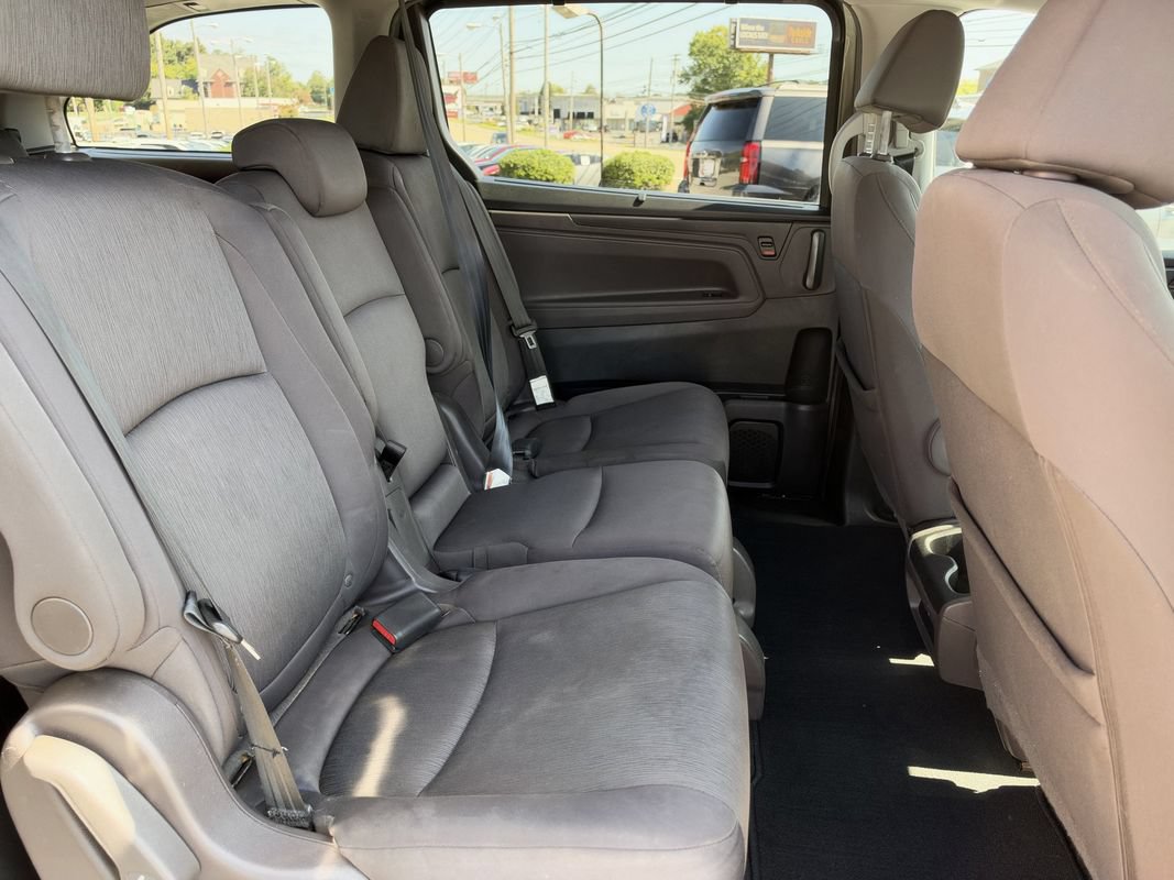 Used 2019 Honda Odyssey EX image 17