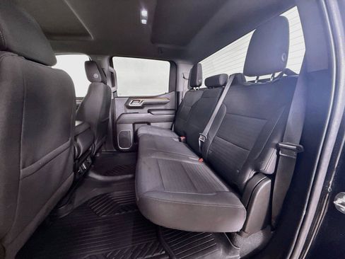 Used 2022 Chevrolet Silverado 1500 RST AWD/4WD image 25