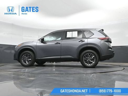 Used 2024 Nissan Rogue S AWD/4WD image 41