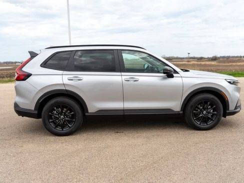 Used 2025 Honda CR-V Sport image 8