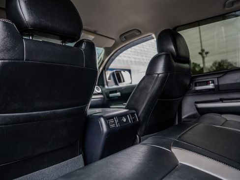 Used 2018 Toyota Tundra SR5 w/ SR5 Upgrade Package image 30