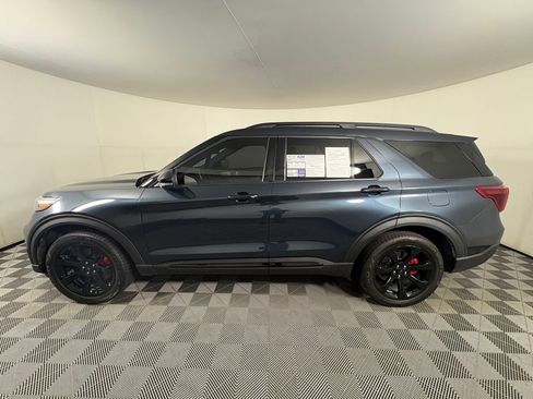 Certified 2023 Ford Explorer ST w/ Equipment Group 401A image 4