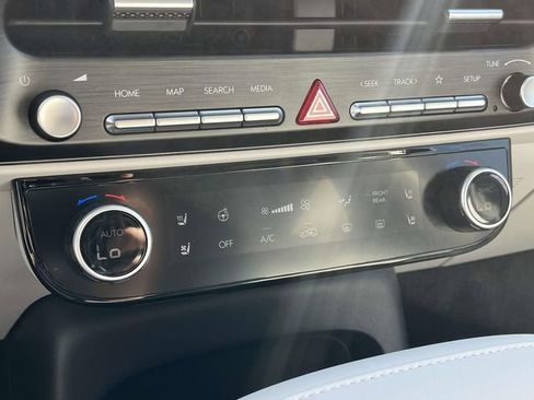 New 2026 Hyundai Palisade Calligraphy FWD image 25