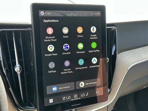 Certified 2026 Volvo XC60 B5 Plus w/ Climate Package image 11