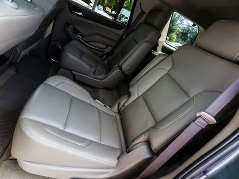 Used 2019 GMC Yukon SLT w/ Open Road Package AWD/4WD image 40