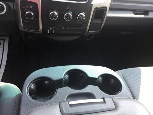 Used 2014 RAM 2500 SLT image 17