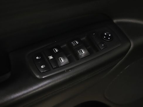 Used 2020 Jeep Grand Cherokee Altitude image 20