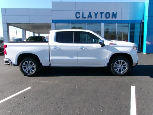 New 2026 Chevrolet Silverado 1500 LTZ w/ LTZ Premium Package image 3