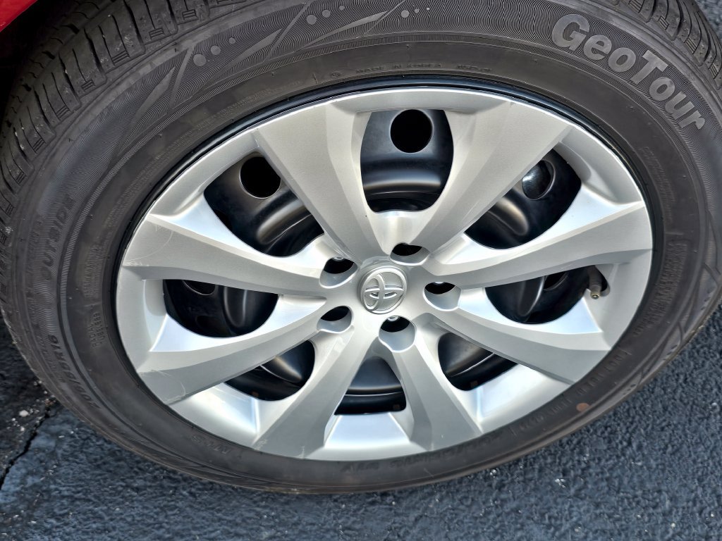 Used 2024 Toyota Corolla LE FWD image 22