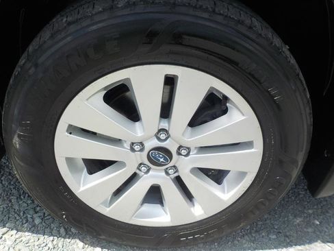 Used 2016 Subaru Outback 2.5i Premium image 36