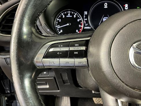 Used 2022 MAZDA MAZDA3 s FWD image 10