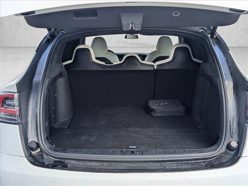 Used 2020 Tesla Model X Long Range image 8
