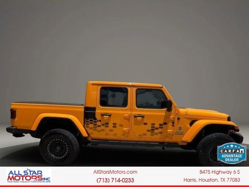 Used 2021 Jeep Gladiator Overland AWD/4WD image 8