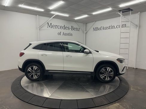 Used 2026 Mercedes-Benz GLA 250 4MATIC image 8