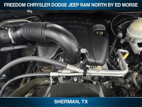 Used 2016 RAM 1500 Laramie w/ Convenience Group image 22