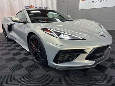 Used 2024 Chevrolet Corvette Stingray w/ Z51 Performance Package image 2