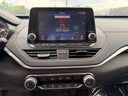 Used 2022 Nissan Altima 2.5 SR FWD image 20
