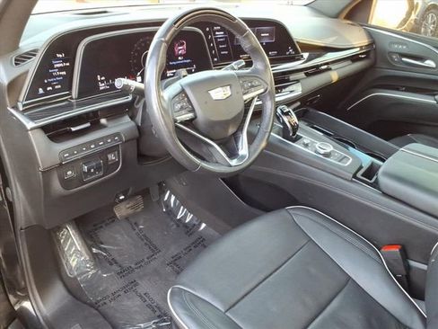 Used 2023 Cadillac Escalade ESV Sport w/ LPO, ONYX Package image 3