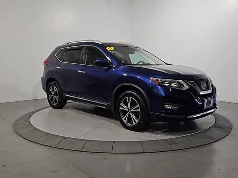 Used 2017 Nissan Rogue SL w/ SL Premium Package AWD/4WD image 8