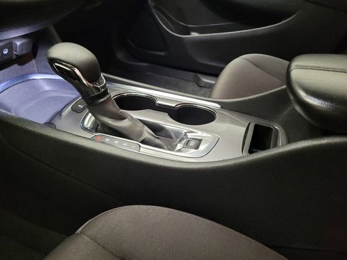 Used 2024 Chevrolet Malibu LT FWD image 26
