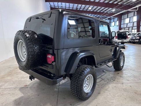 Used 2006 Jeep Wrangler Unlimited Rubicon AWD/4WD image 7