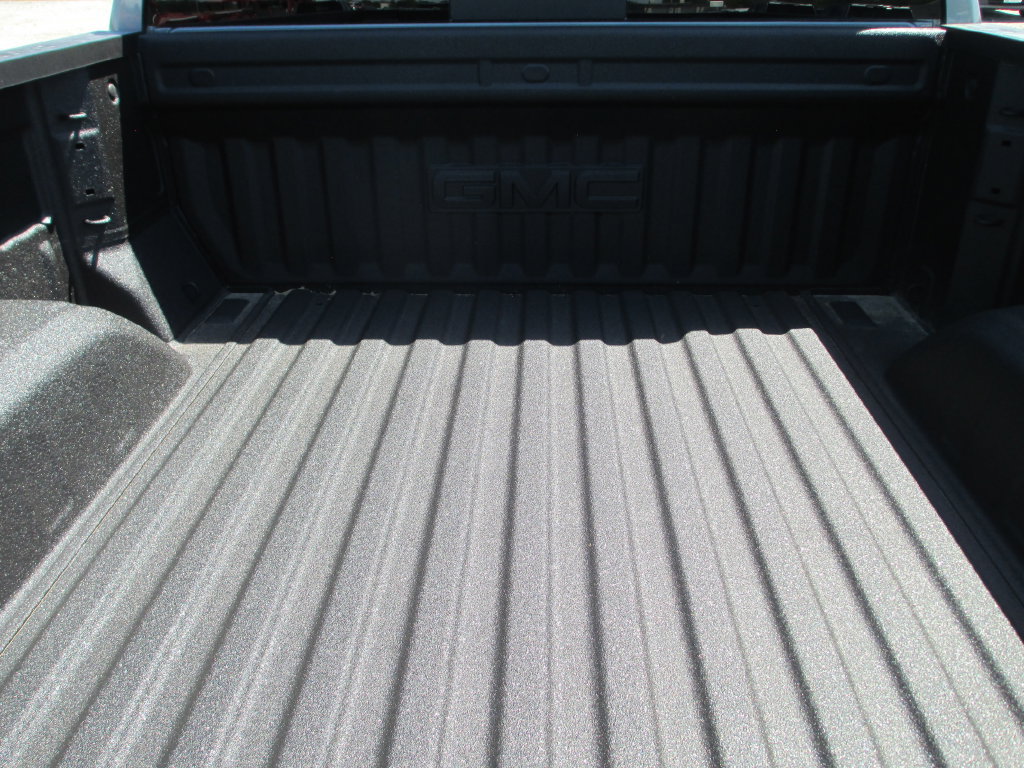 New 2026 GMC Sierra 1500 AT4 w/ AT4 Premium Package AWD/4WD image 9