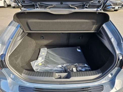 New 2026 MAZDA MAZDA3 2.5 S Hatchback w/ Premium Pkg FWD image 25