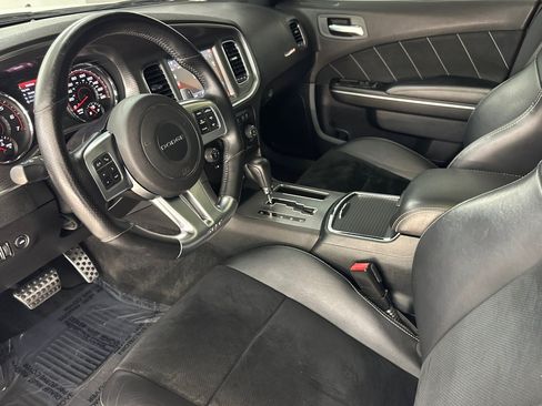 Used 2012 Dodge Charger SRT8 w/ Adaptive Cruise Control Group RWD image 4