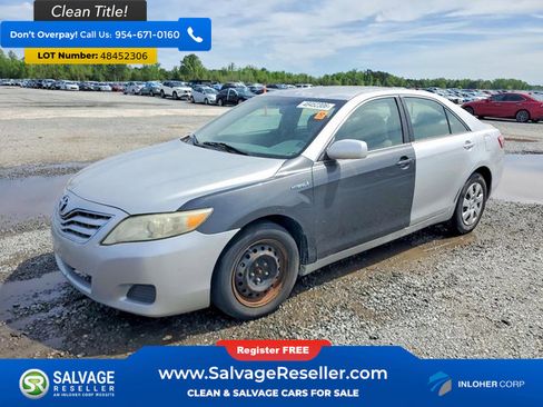 Used 2011 Toyota Camry image 1