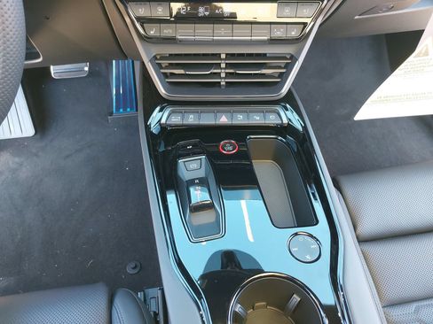 New 2026 Audi RS e-tron GT performance AWD/4WD image 22