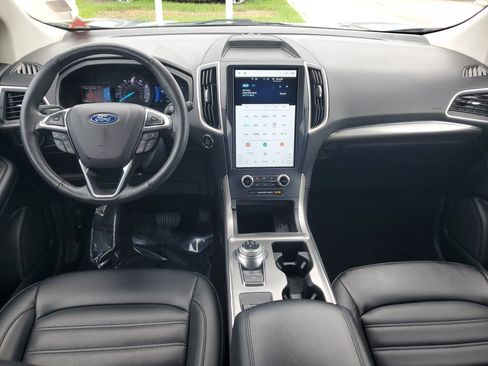 Certified 2022 Ford Edge SEL w/ Convenience Package image 17